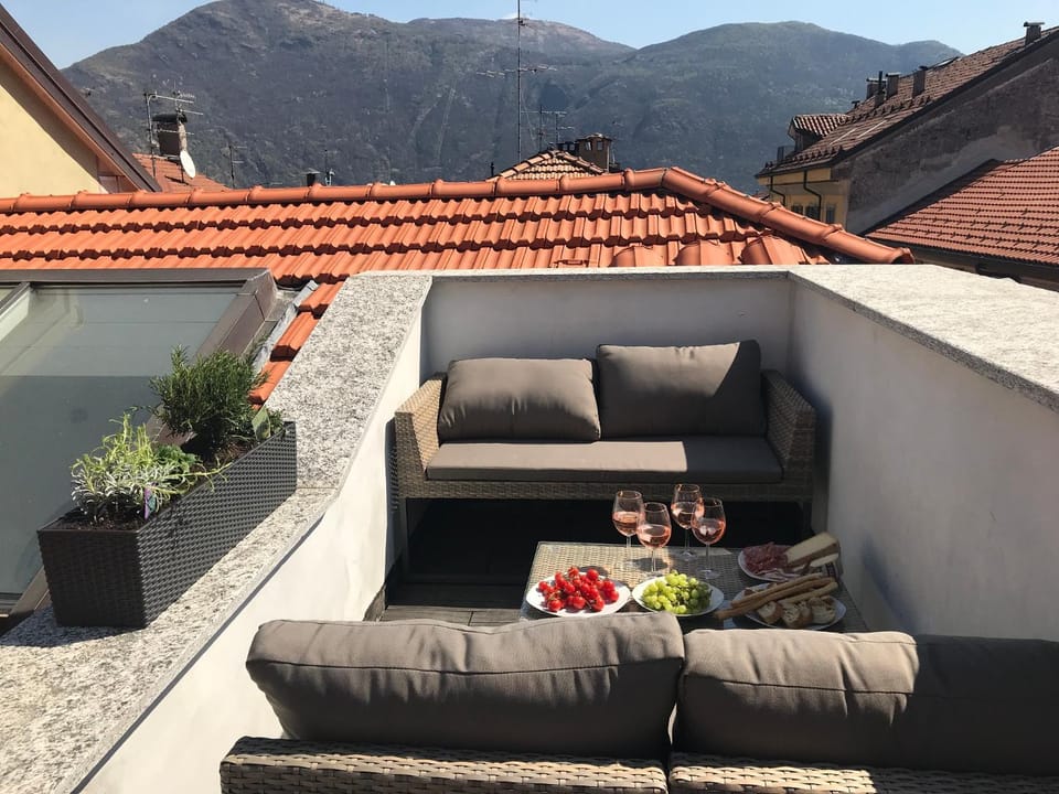 Balcony/Terrace, City view, Landmark view