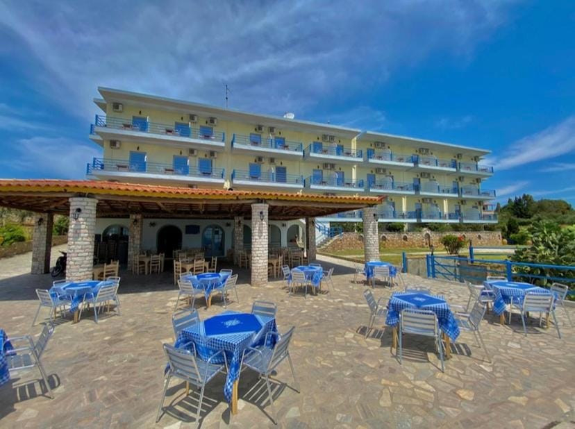 Property building, Patio, Garden, View (from property/room), Beach, On site, Food, Garden view, Mountain view, Sea view, Meals