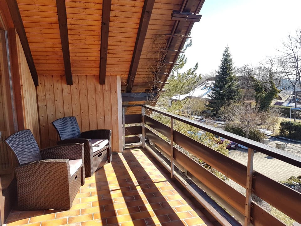 Natural landscape, View (from property/room), Balcony/Terrace, Seating area