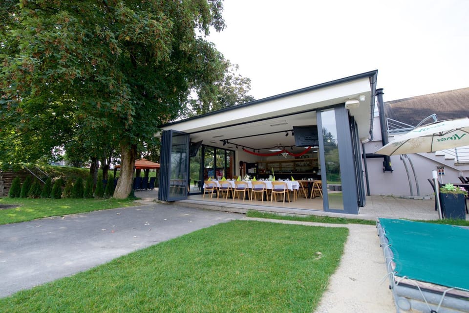 Penzion FORMULA Bed and Breakfast in Slovakia