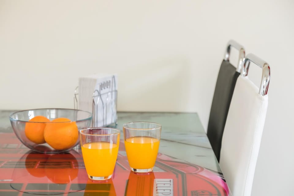 À Francos Artist Painting Apartment in Porto