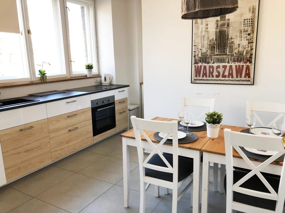 Aleja Niepodleglosci 245- 2BR by Homeprime Apartment in Warsaw