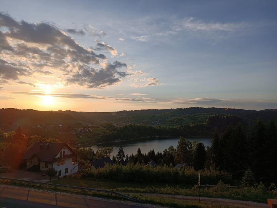 Natural landscape, Balcony/Terrace, Lake view, Mountain view