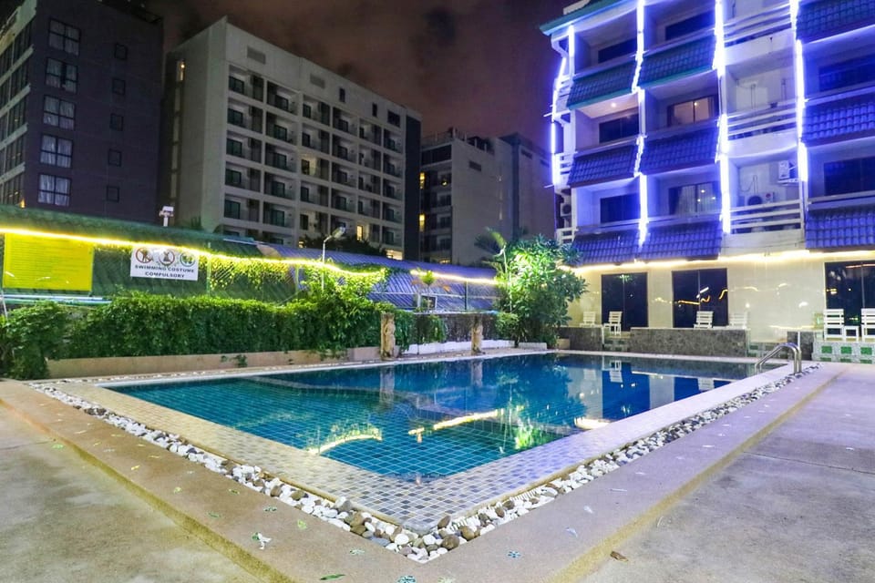 Property building, Swimming pool