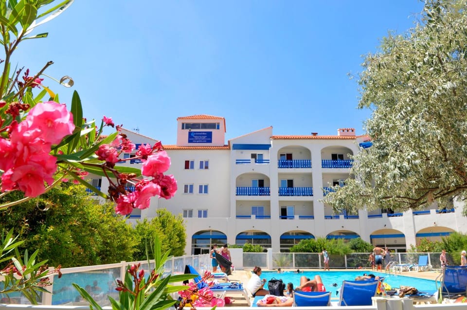 Summer, Swimming pool, Swimming pool