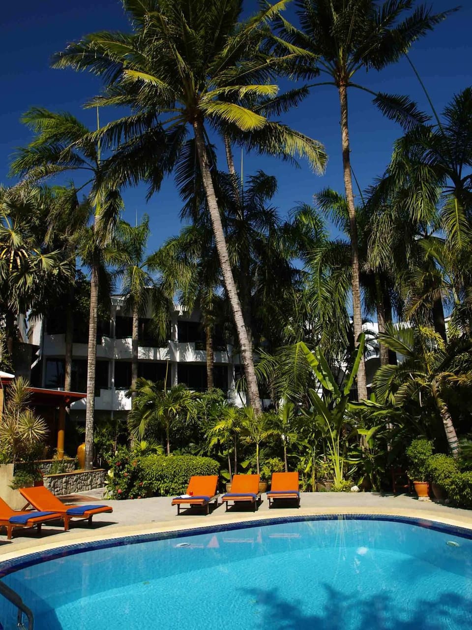 Facade/entrance, Swimming pool, Swimming pool