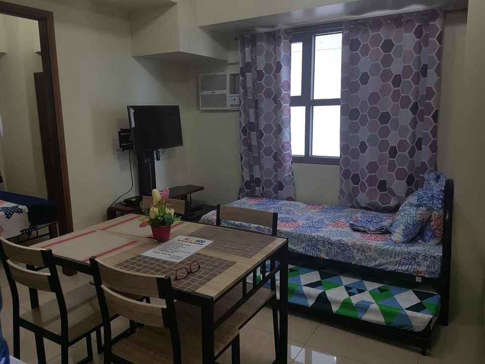 KC 1-Bedroom 1 at Horizon 101 Cebu Apartment in Lapu-Lapu City