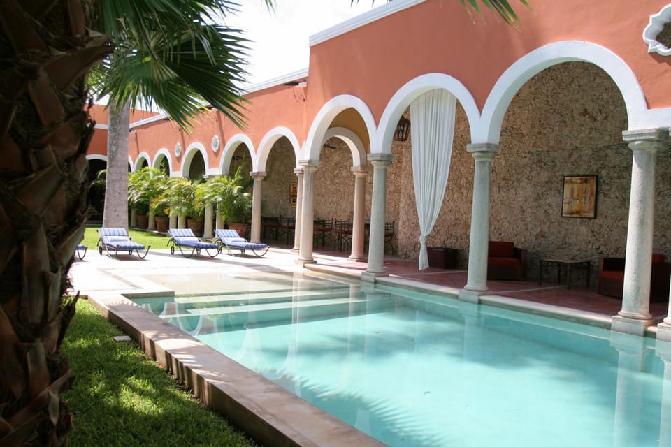 Swimming pool