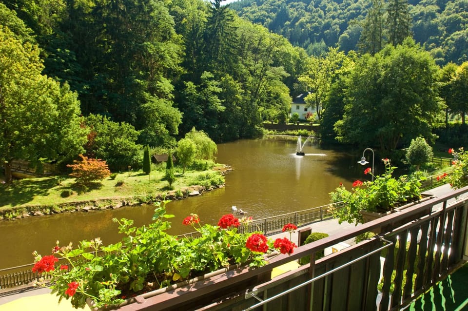 Lake view, Mountain view