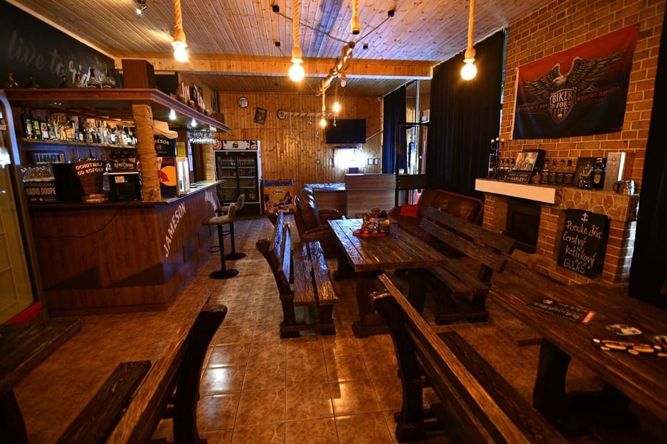 Lounge or bar