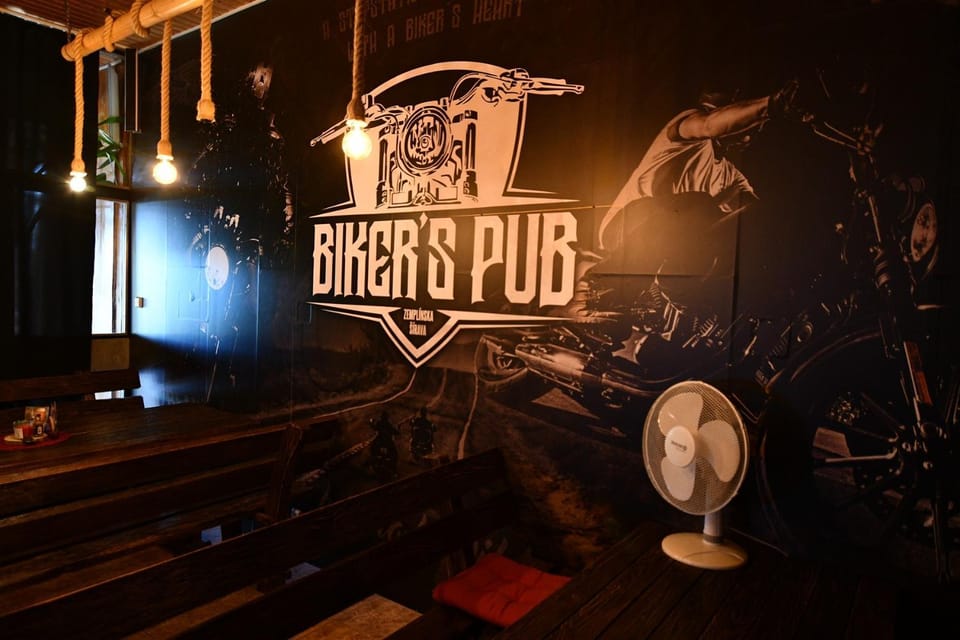 Lounge or bar