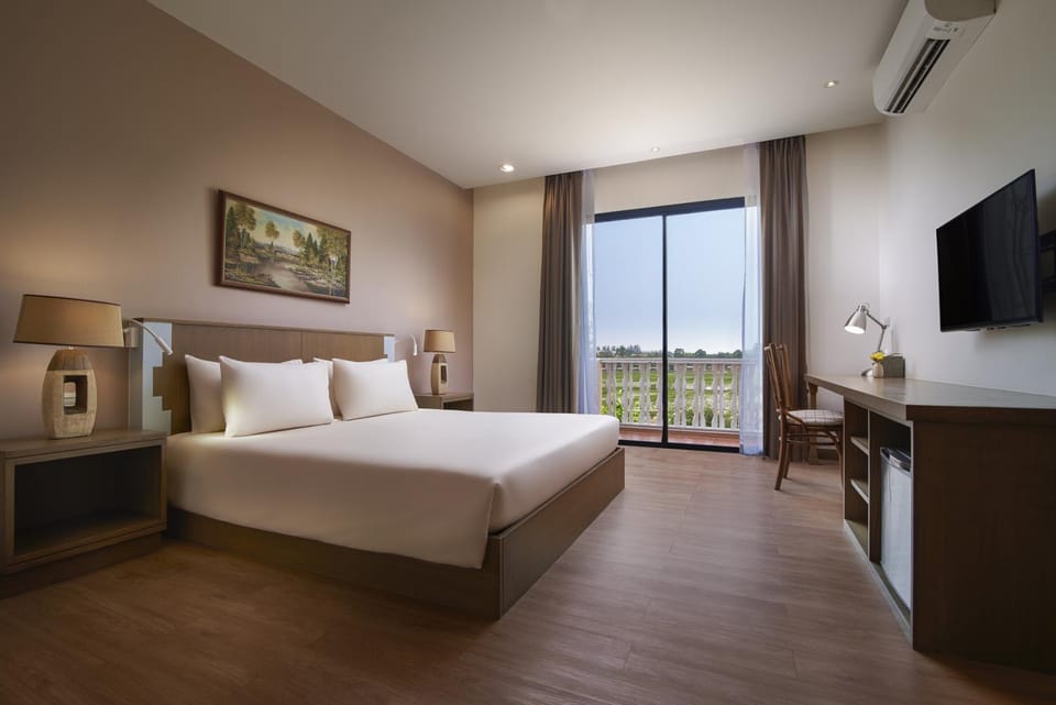 Day, Balcony/Terrace, Bedroom, Area and facilities