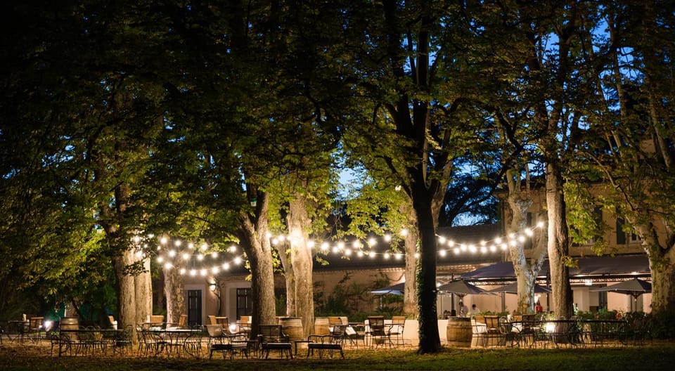 Patio, Restaurant/places to eat, Facade/entrance, Garden, Garden view, Sunset