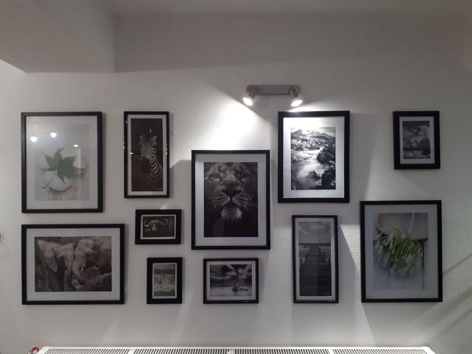 Living room, Decorative detail