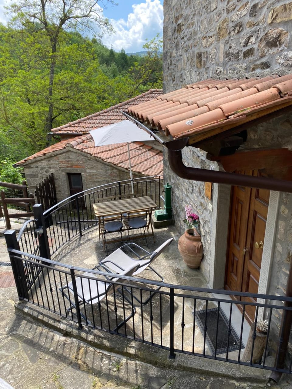 Country House Vezzano Apartment in Tuscany