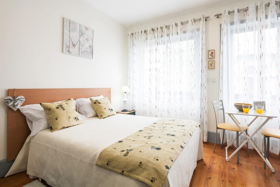 A Francos Burguer Station 2 Apartment in Porto