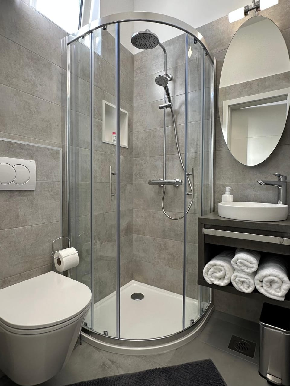 Shower, Bathroom