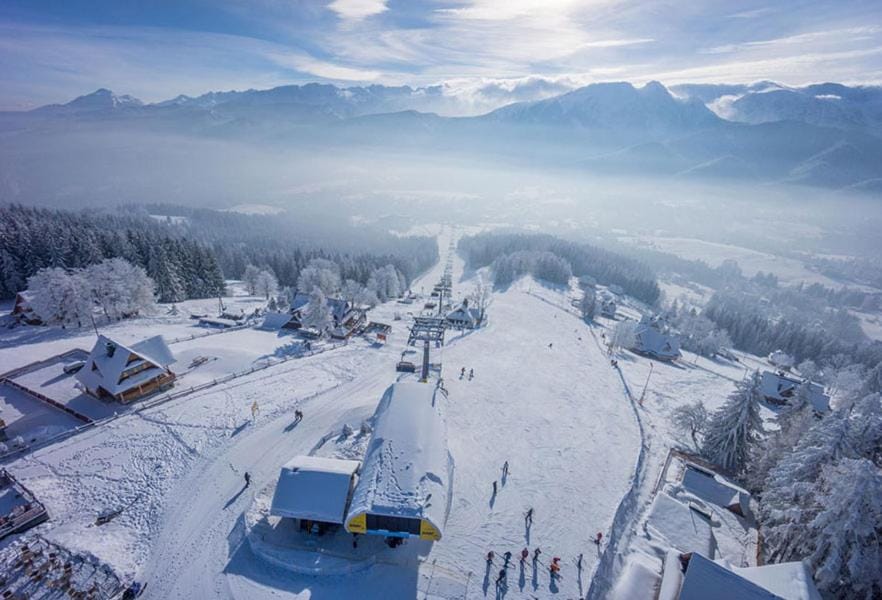 Day, Neighbourhood, Bird's eye view, Winter, Skiing
