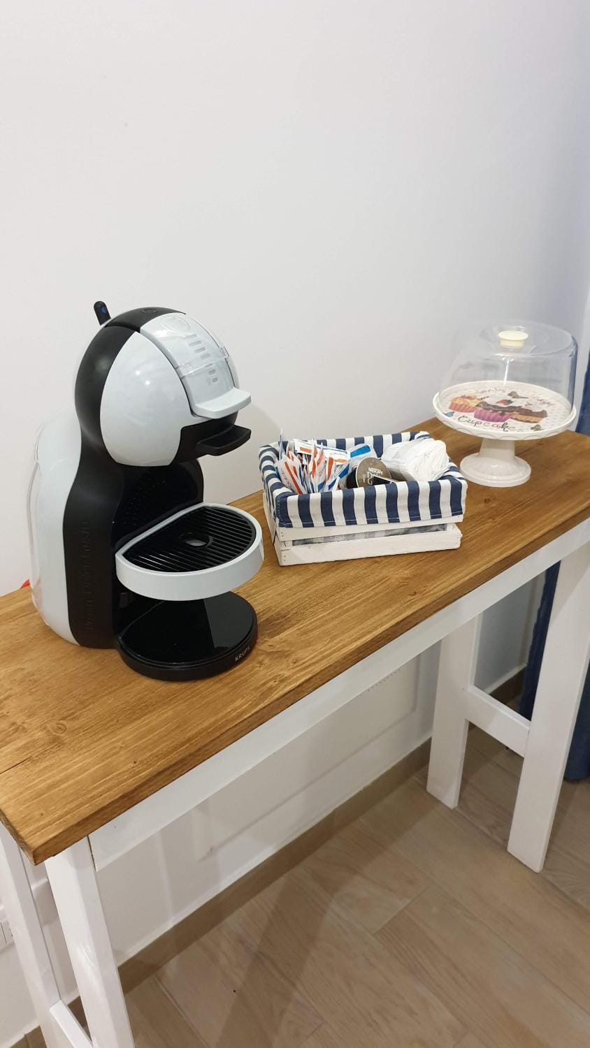 Coffee/tea facilities, Breakfast, Italian breakfast