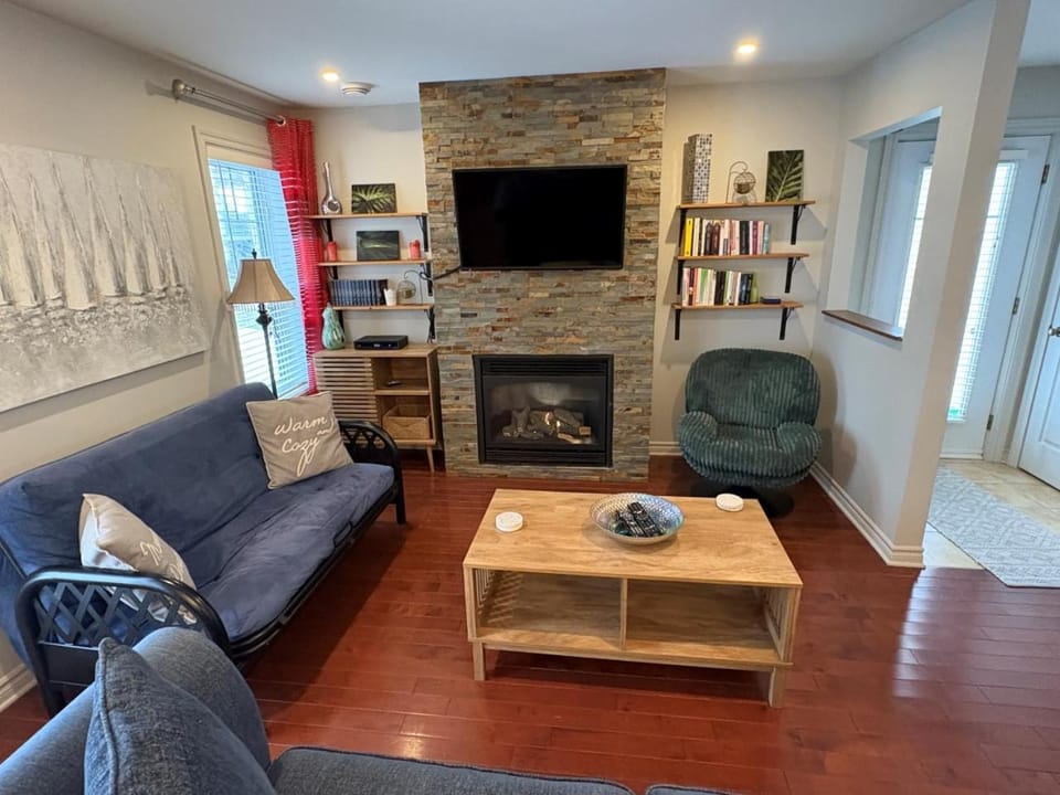 Condo Entre Ville/Nature Apartment in Magog