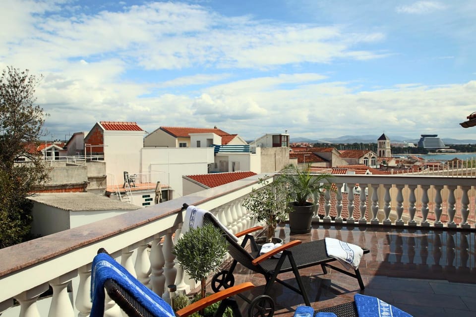 Balcony/Terrace, City view, Sea view