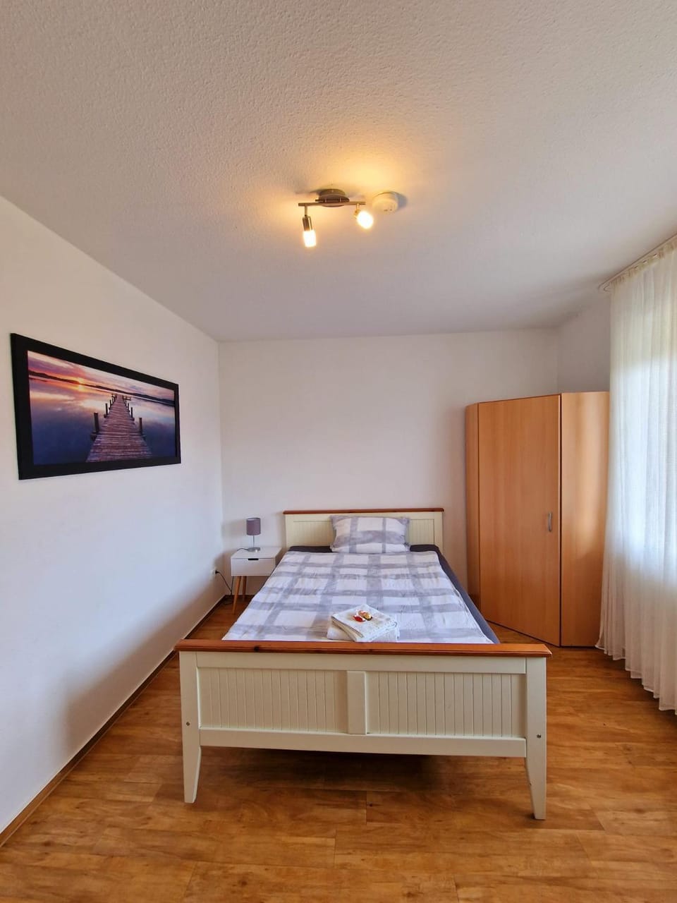Bed, Bedroom, wardrobe