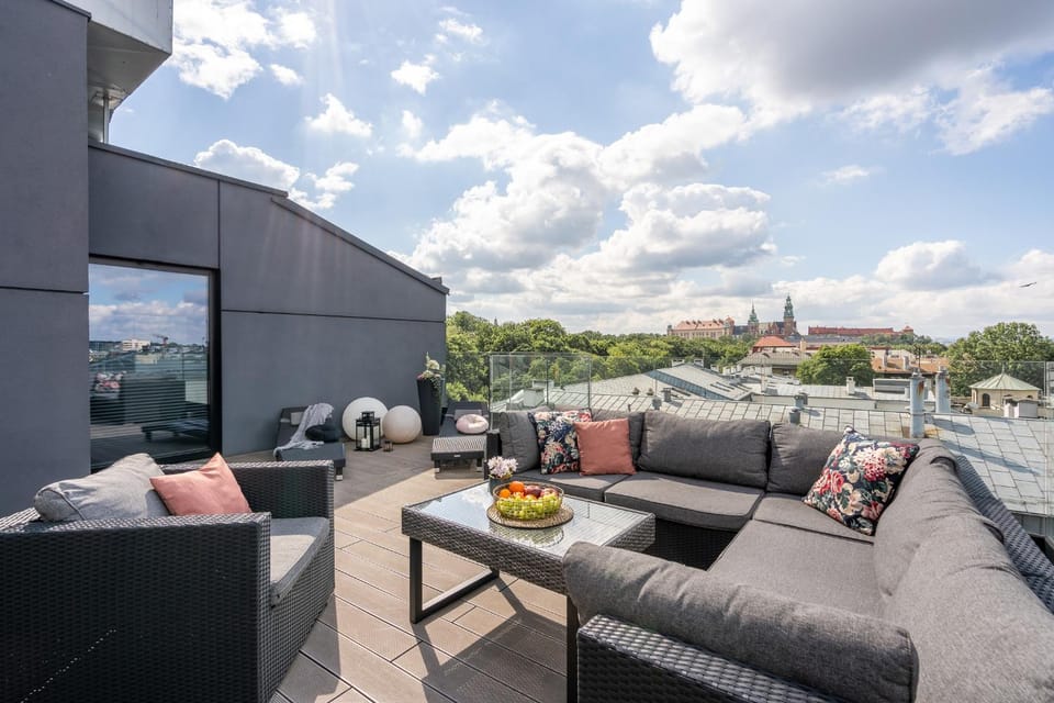 Patio, View (from property/room), Balcony/Terrace, City view