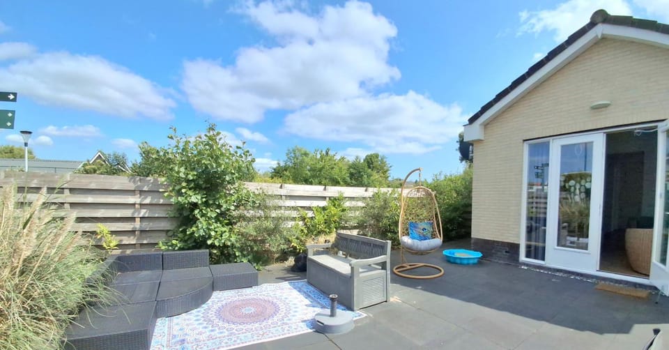 Huisje Britt met grote tuin en veel privacy House in North Holland (province)