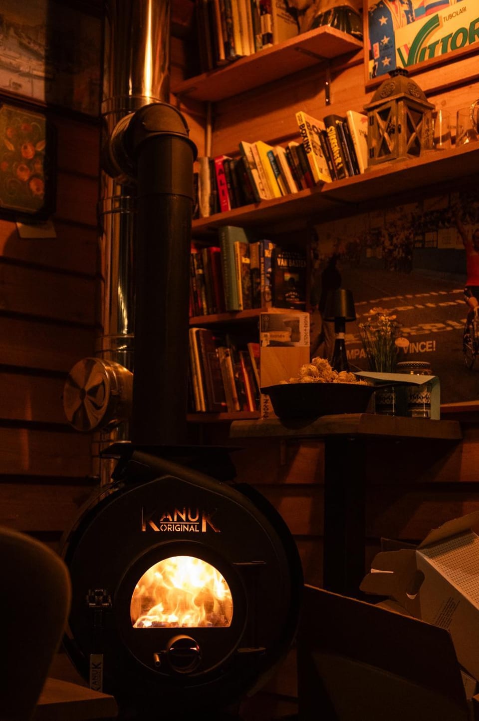 Restaurant/places to eat, Lounge or bar