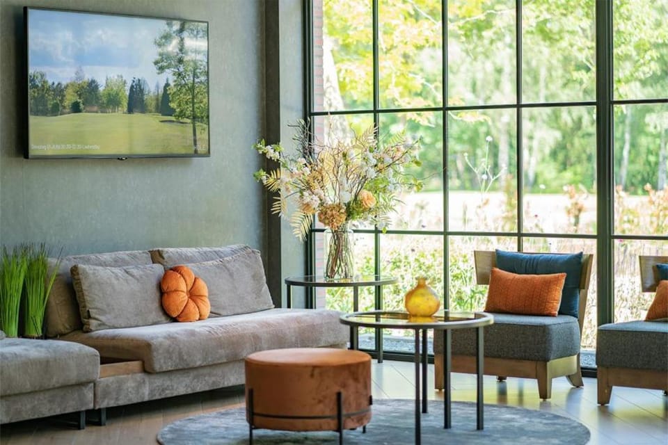 Lobby or reception, Seating area