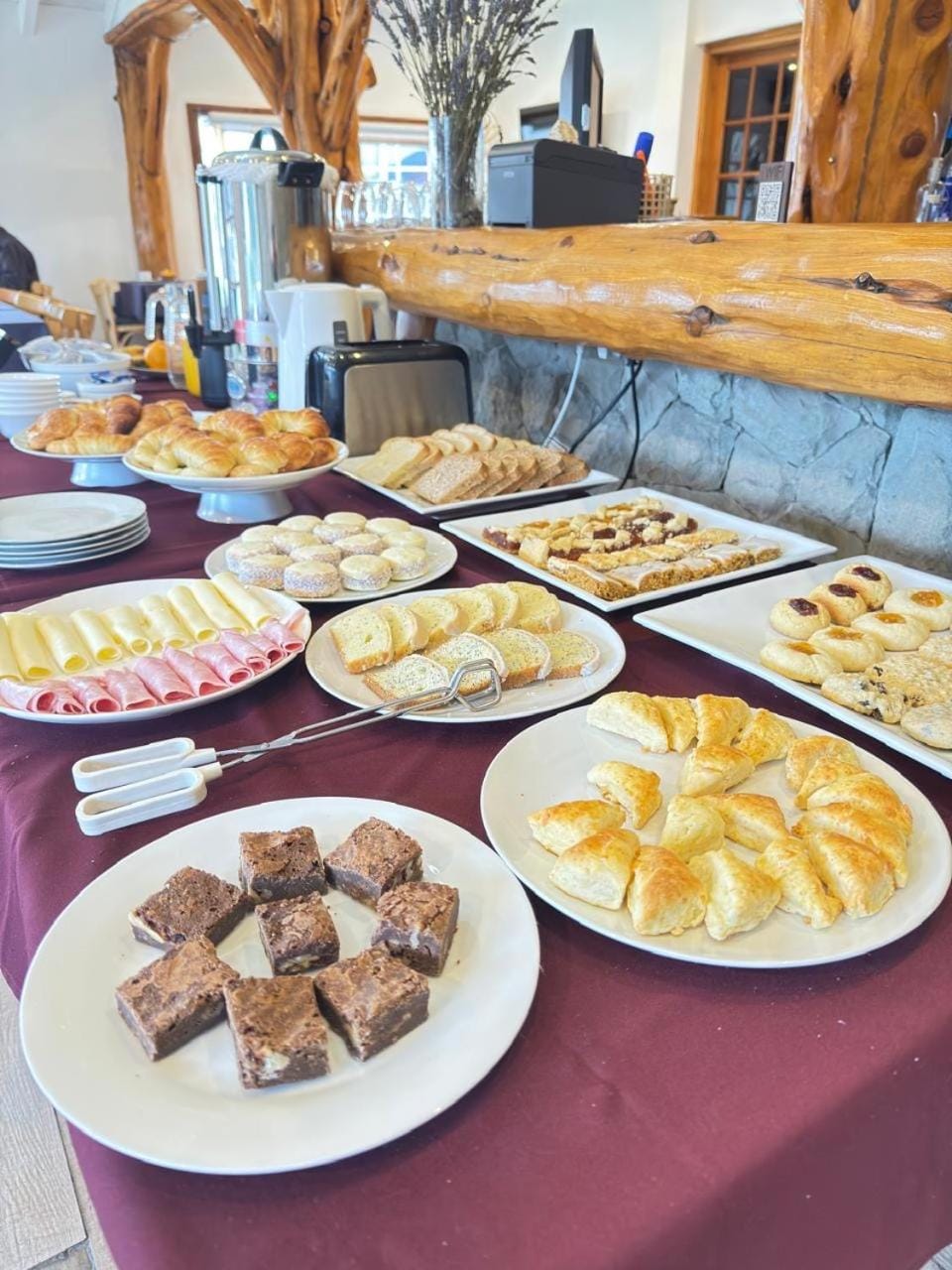 Breakfast, Buffet breakfast