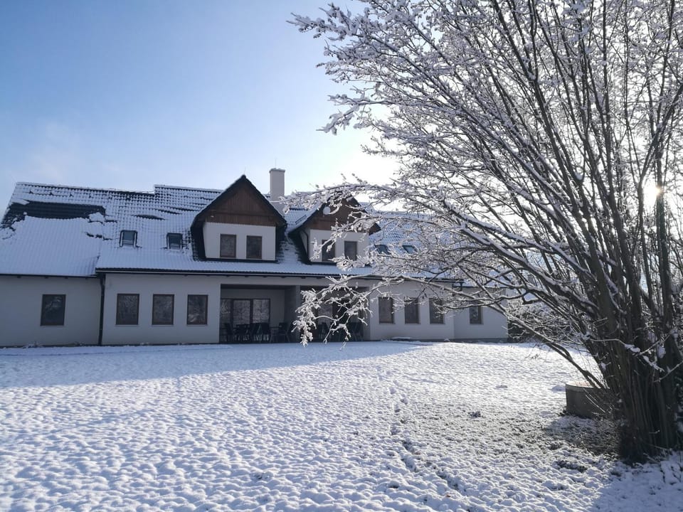 Property building, Winter
