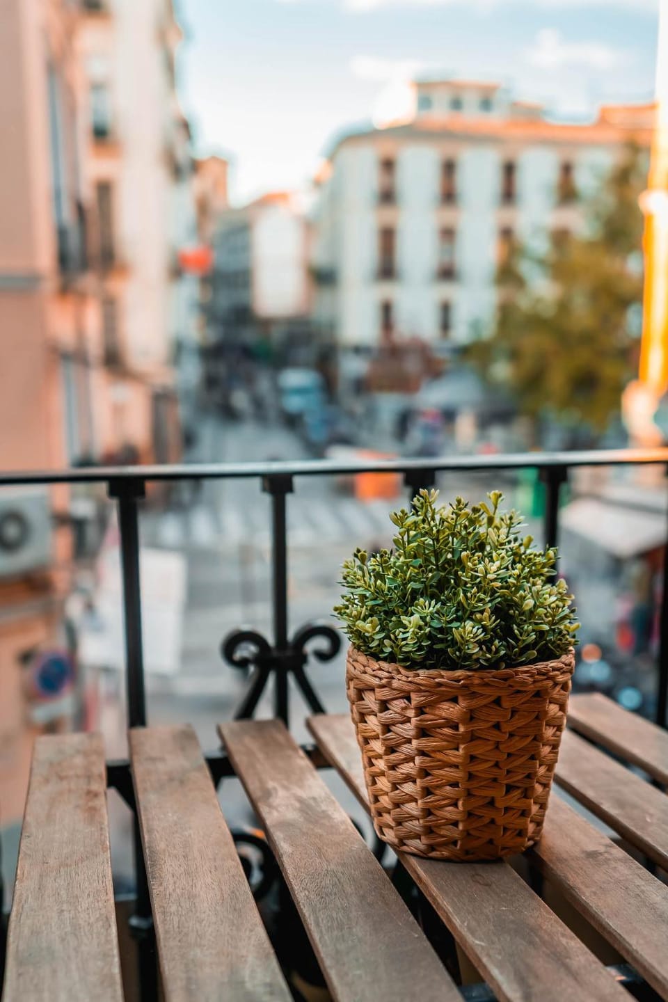 Balcony/Terrace, City view, Street view
