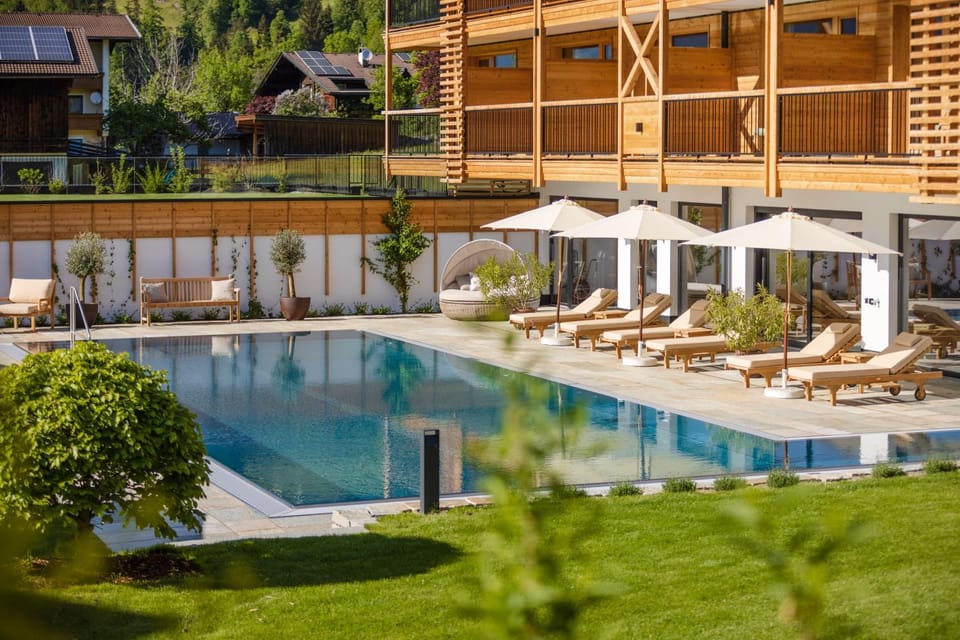 Spa and wellness centre/facilities, Pool view, Swimming pool