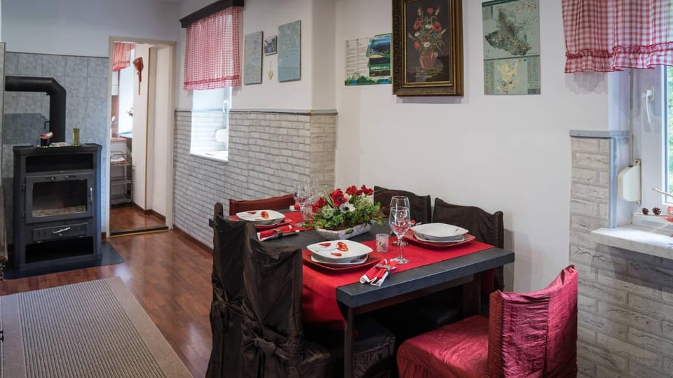 Apartman Sara - Delnice Apartment in Primorje-Gorski Kotar County