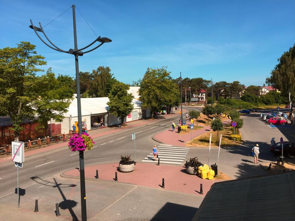 City view, Street view