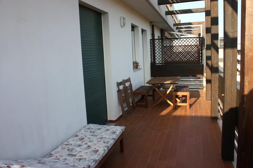 Balcony/Terrace, Balcony/Terrace