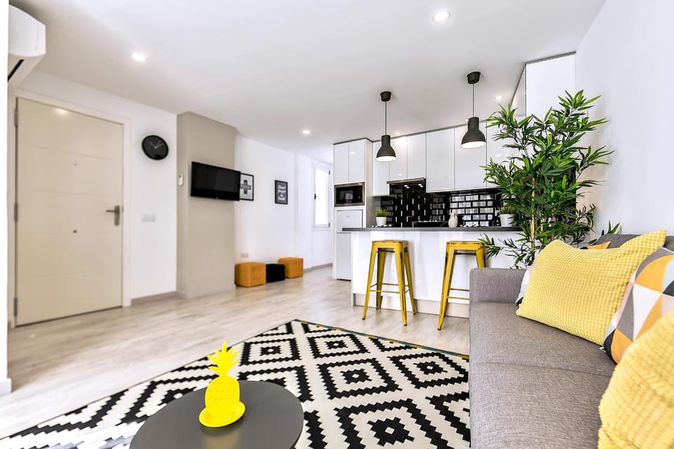 Luxury Sea View Penthouse, Hortensia Suites Apartments, Los Cristianos, Tenerife Apartment in Los Cristianos