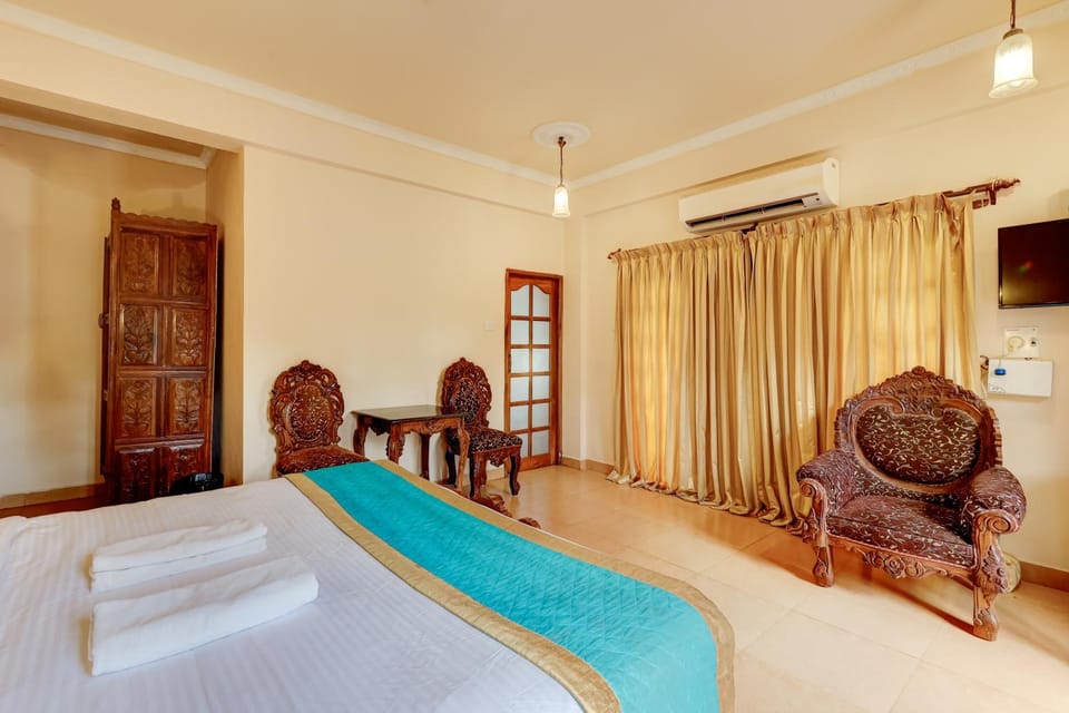 Bed, TV and multimedia, Photo of the whole room, Bedroom, air conditioner
