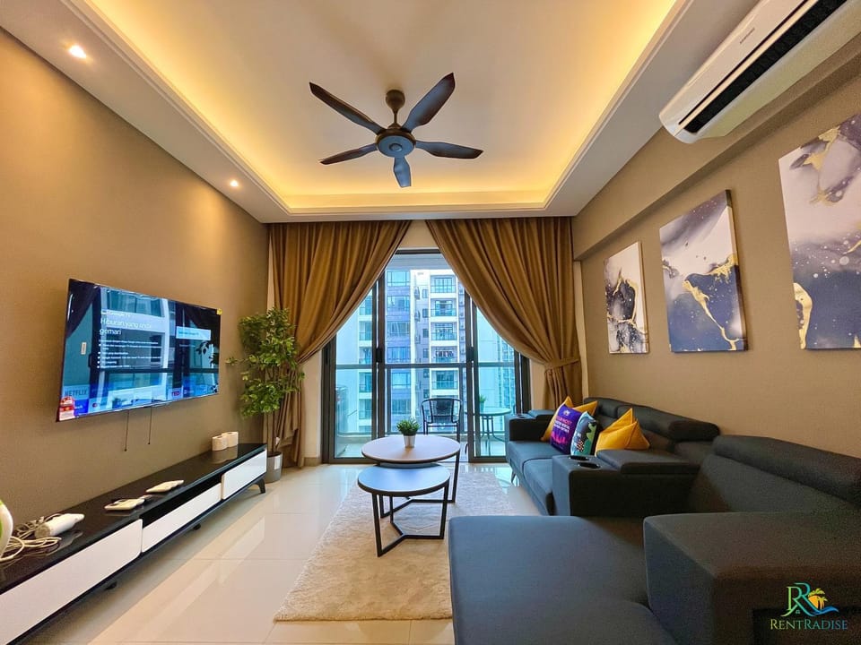 Communal lounge/ TV room, TV and multimedia, Living room, Seating area, fireplace