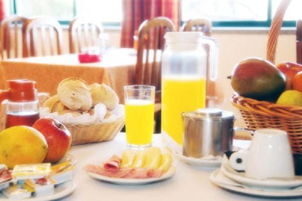 Restaurant/places to eat, Food and drinks