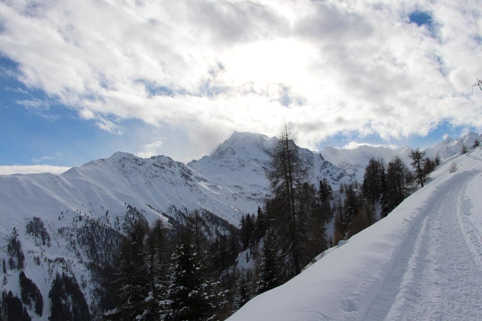 Skiing, Hiking, Sports