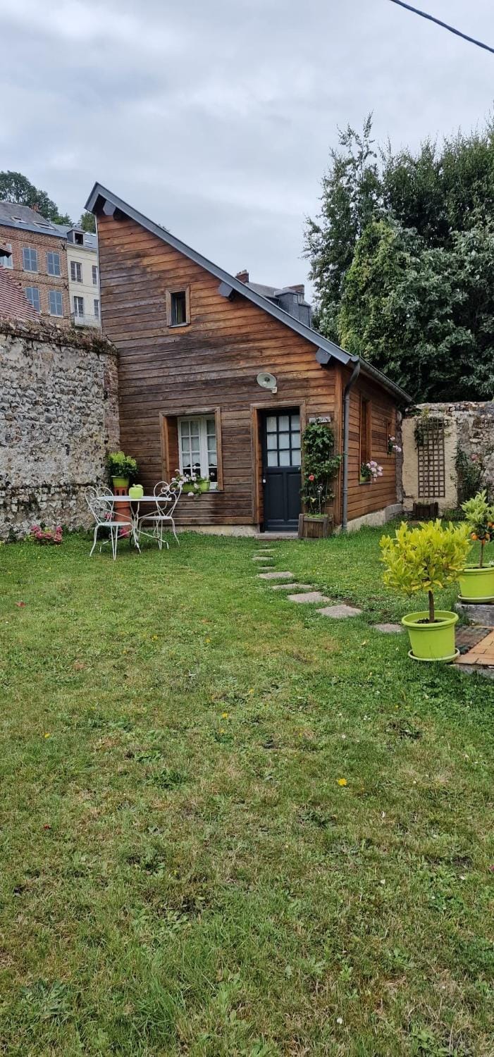 Honfleur à deux Bed and Breakfast in Honfleur