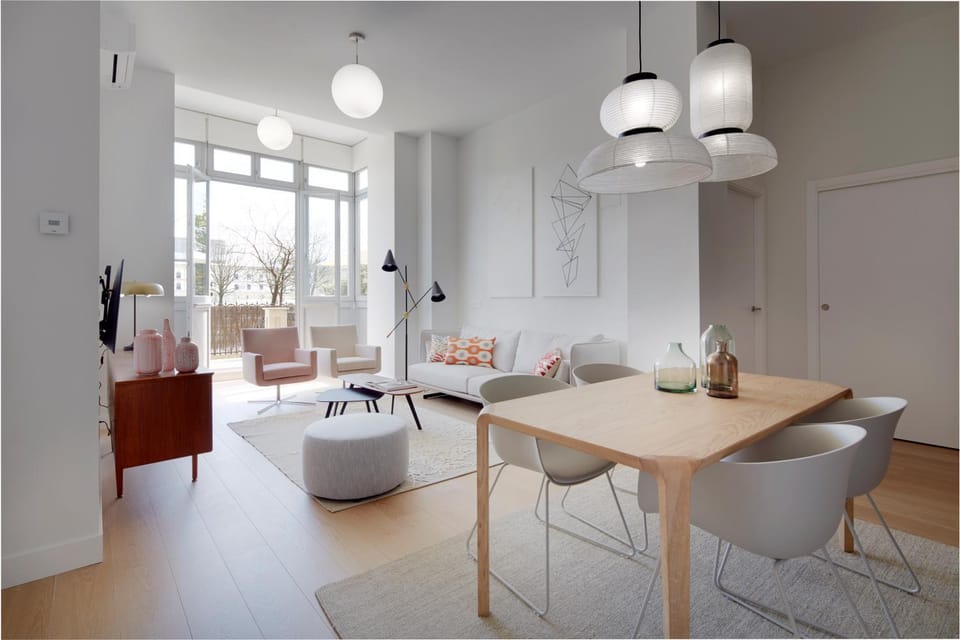 Living room, Dining area
