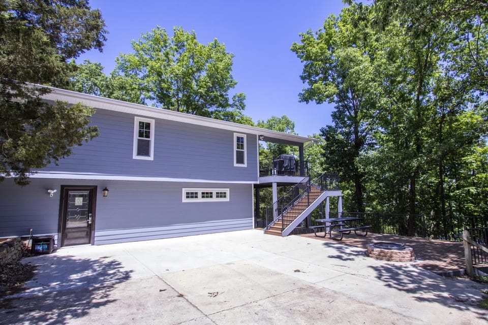 Four-Bedroom Holiday Home House in Ridgedale