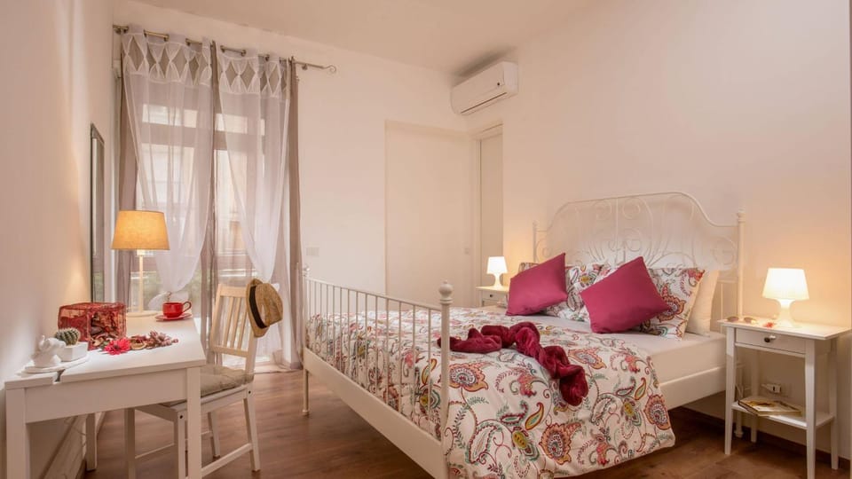 Sweet home Piramide ROOMS Bed and Breakfast in Rome
