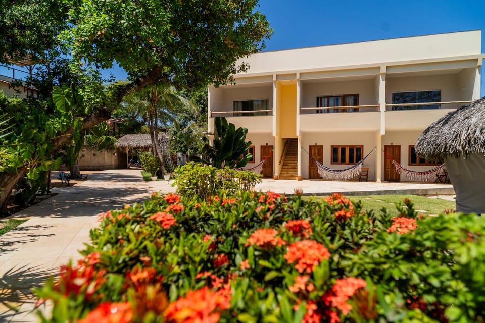 Casa Suiça Brasileira Bed and Breakfast in Jericoacoara