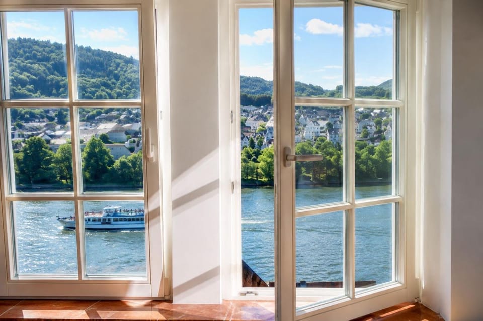 Neckarblick Historische Altstadt und Sonnenterrasse Apartment in Hesse