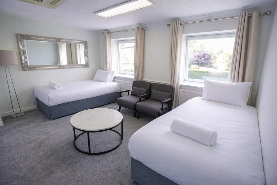 Lovat Hotel Hotel in Perth