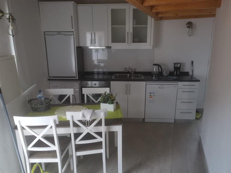 Casinhas Proença - Family House in Faro District